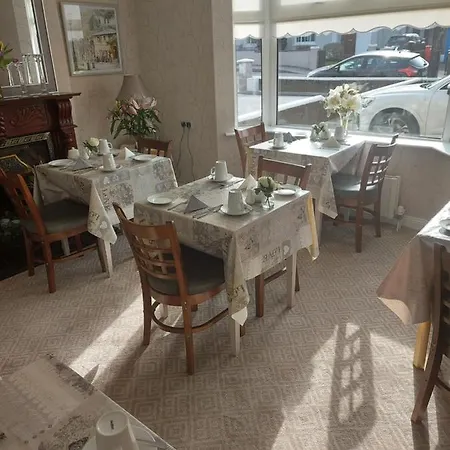 Blackrock Carole Oda ve Kahvaltı