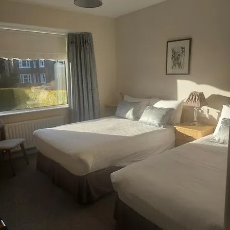 Blackrock Carole Ville Guesthouse Bed and Breakfast