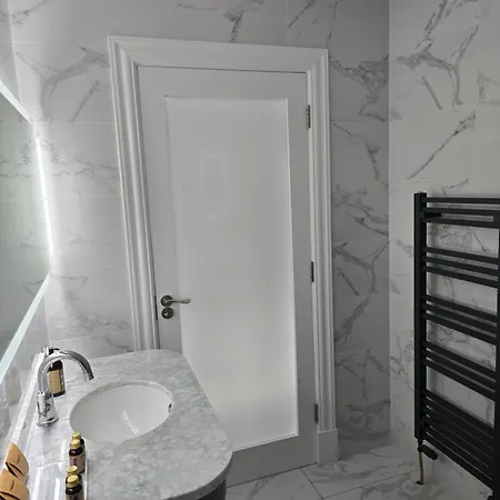 Oda ve Kahvaltı Blackrock Carole