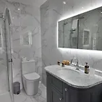 Blackrock Carole 住宿加早餐酒店 5*