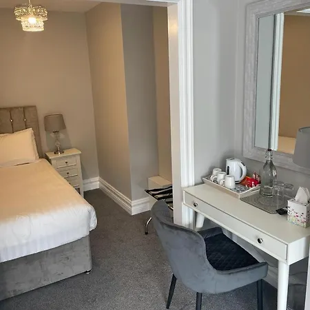 Bed & Breakfast Blackrock Carole Ville Guesthouse Cork
