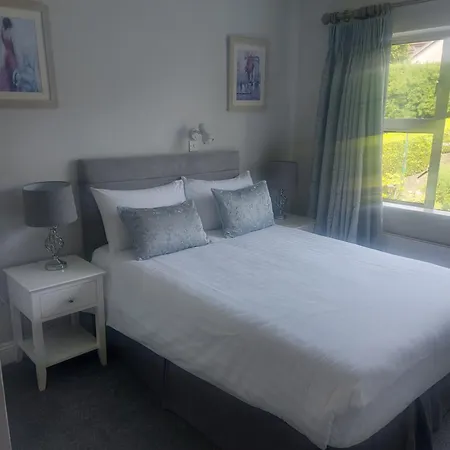 Blackrock Carole Ville Guesthouse Bed & Breakfast Cork