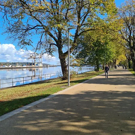 Bed & Breakfast Blackrock Carole