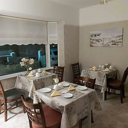 فندق مبيت وإفطار Blackrock Carole 5*