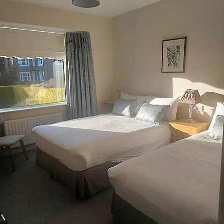 Bed & Breakfast Blackrock Carole