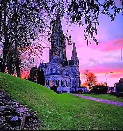 Blackrock Carole Bed & Breakfast Cork