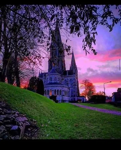 Blackrock Carole 5* Cork